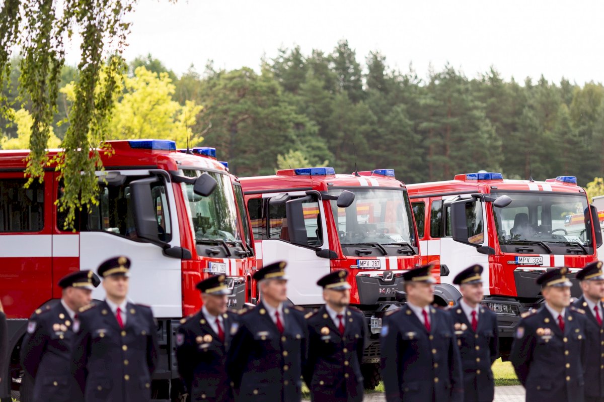 Priešgaisrinės apsaugos ir gelbėjimo departamentas mini 35 metų veiklos sukaktį